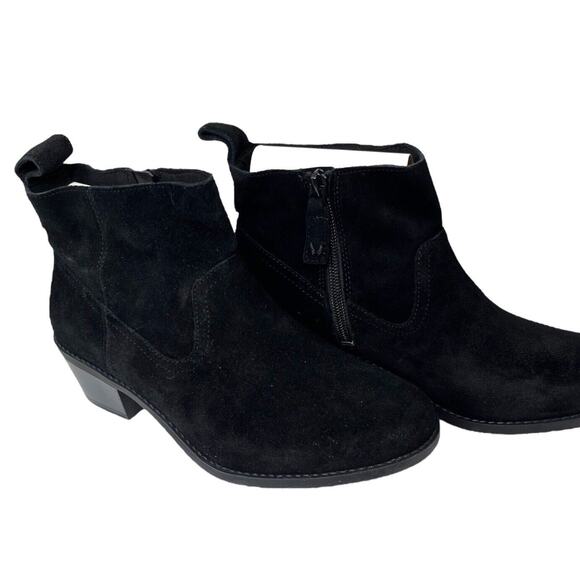 Vionic Joy Vera Black Suede Water-Resistant Orthotic Ankle Boots Bootie 6.5 NWOB - Picture 1 of 8